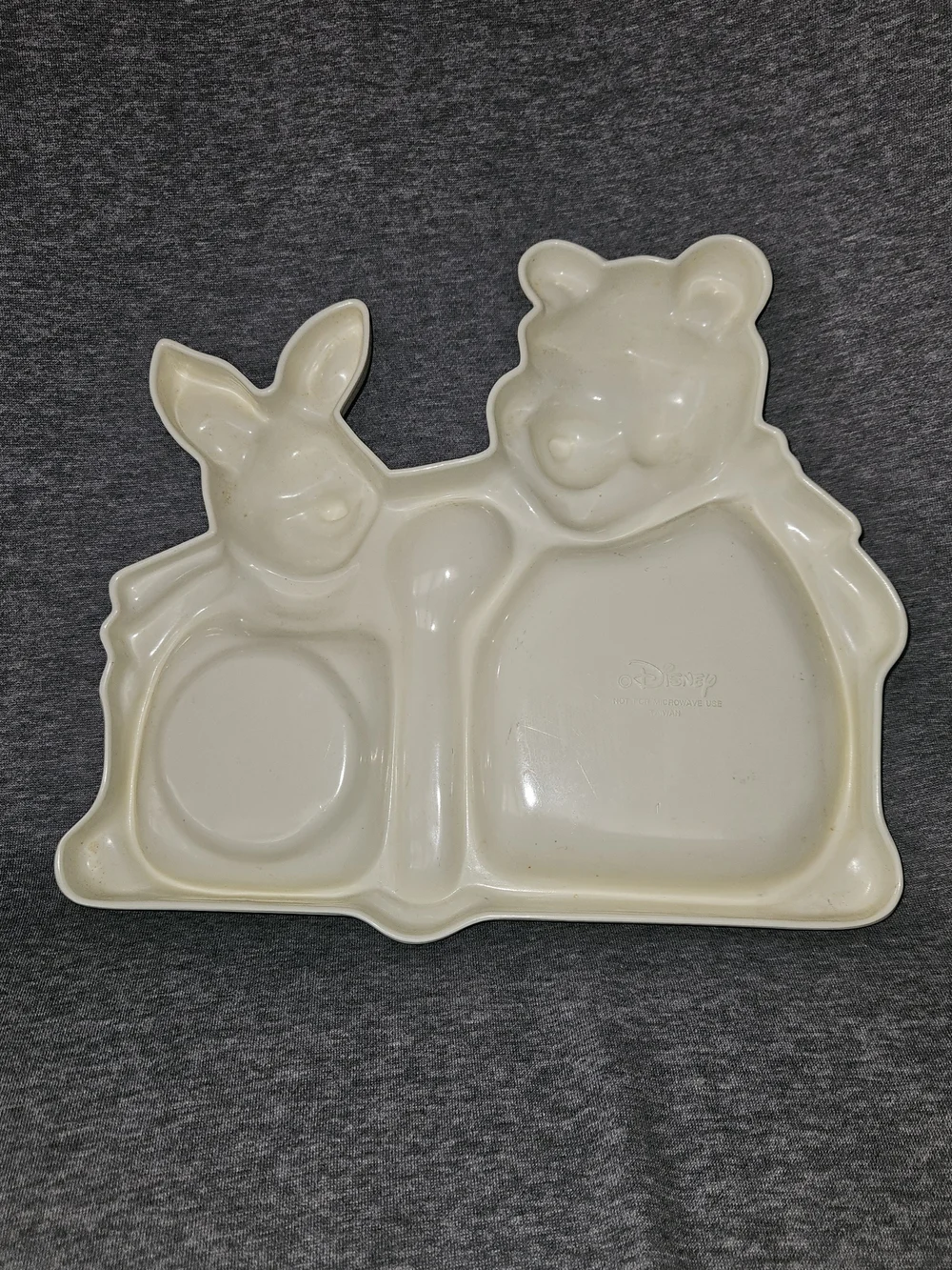Disney Vintage Winnie the Pooh Divided Snack Tray